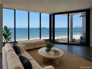 Building Photo - 6117 E Seaside Walk