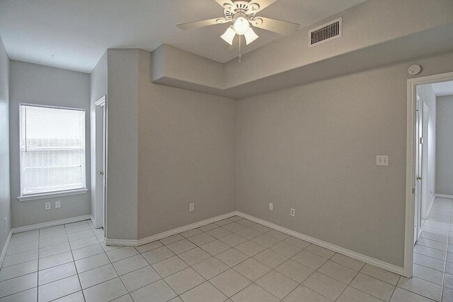 Building Photo - 13986 Fortuna Bay Dr