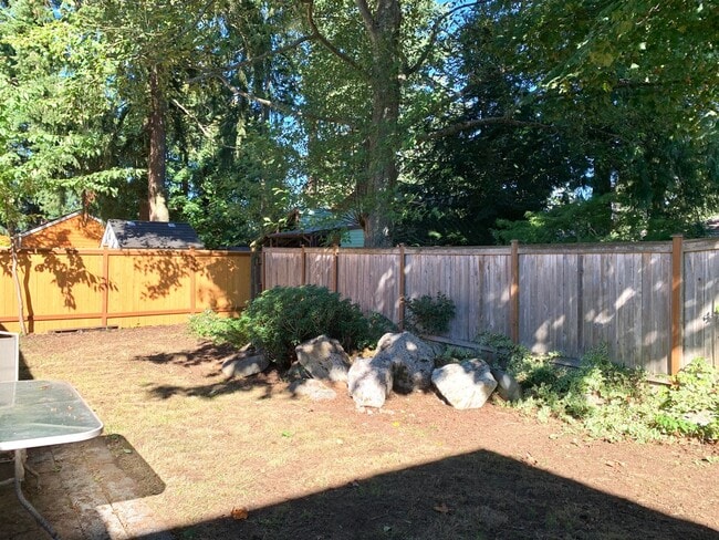 Building Photo - Great Home For Rent