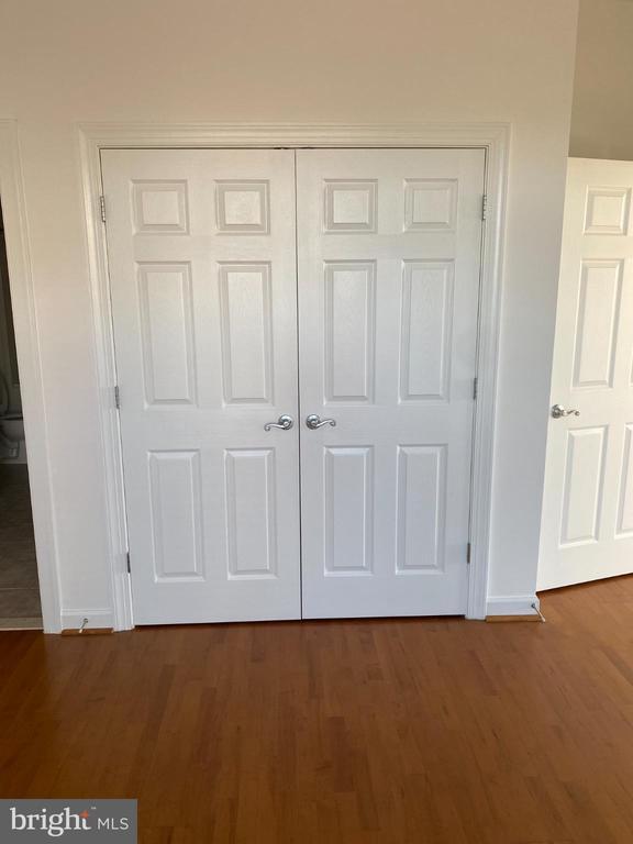 Building Photo - 820 Belmont Bay Dr