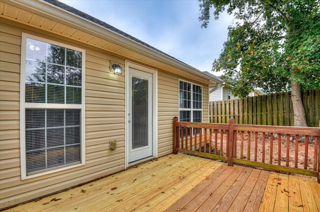 Building Photo - 789 Michelle Ct