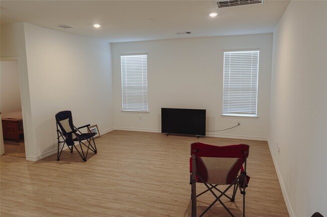 Building Photo - 15173 Canyon Rapids Rd