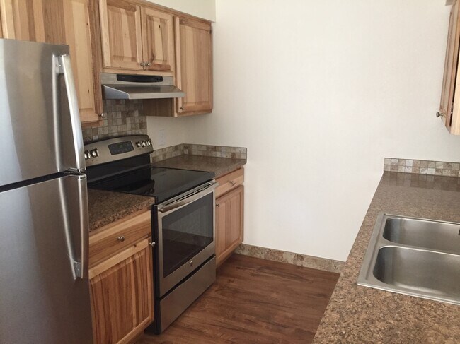 Building Photo - 4500 Stover St