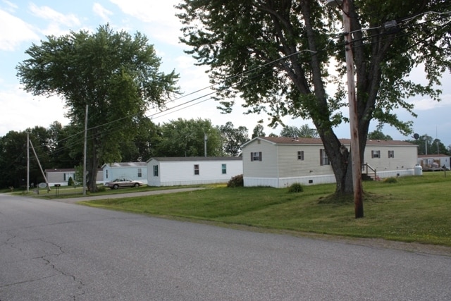 Primary Photo - Longview Estates Mobile Home Park