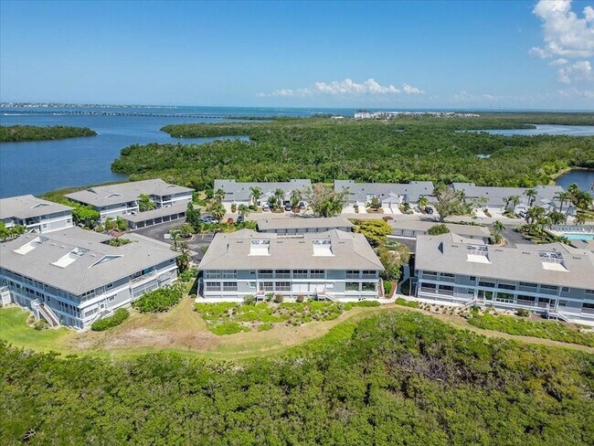 Building Photo - 1343 Perico Point Cir