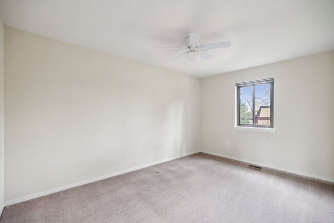 Building Photo - 2832 Jermantown Rd