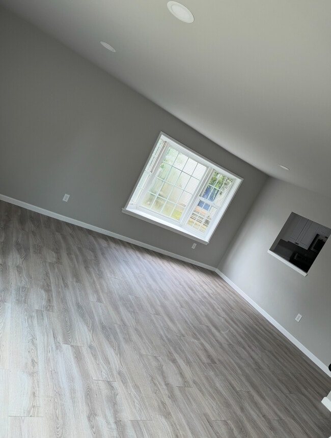Building Photo - 236 Green Blade Dr