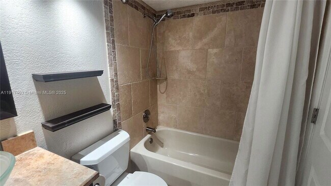 Building Photo - 2562 NW 89th Dr