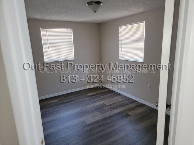 Building Photo - 8400 Sunnydale Dr