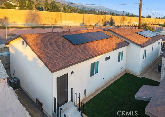 Building Photo - 7840 Claybeck Ave