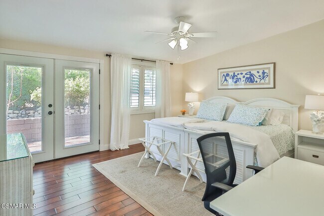 Building Photo - 31944 CA-1