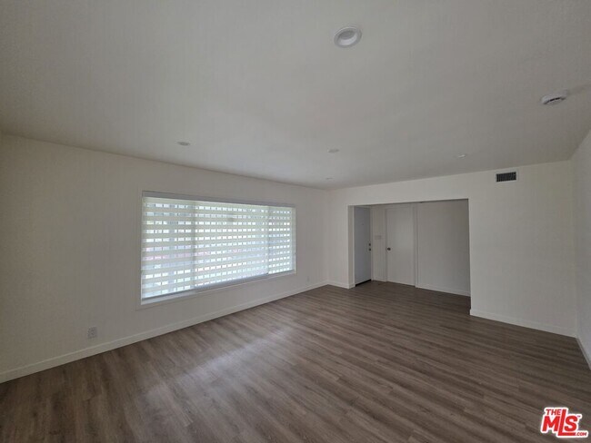 Building Photo - 2908 141st Pl