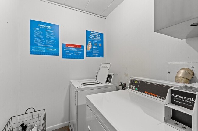 Building Photo - Welcome to modern living in the heart of Ghent!
