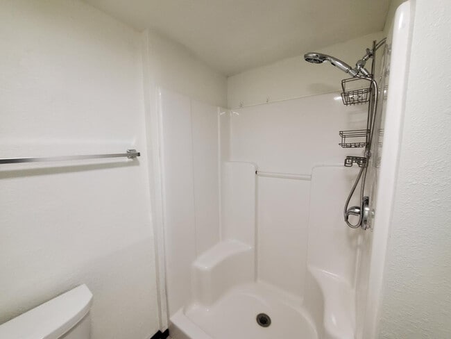 Building Photo - 515 S O'Leary St