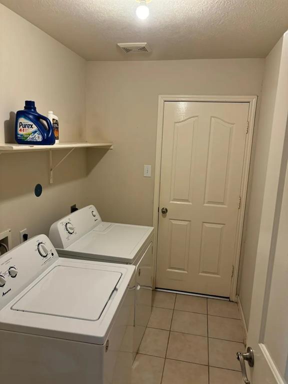 Building Photo - 123 Cove Cir