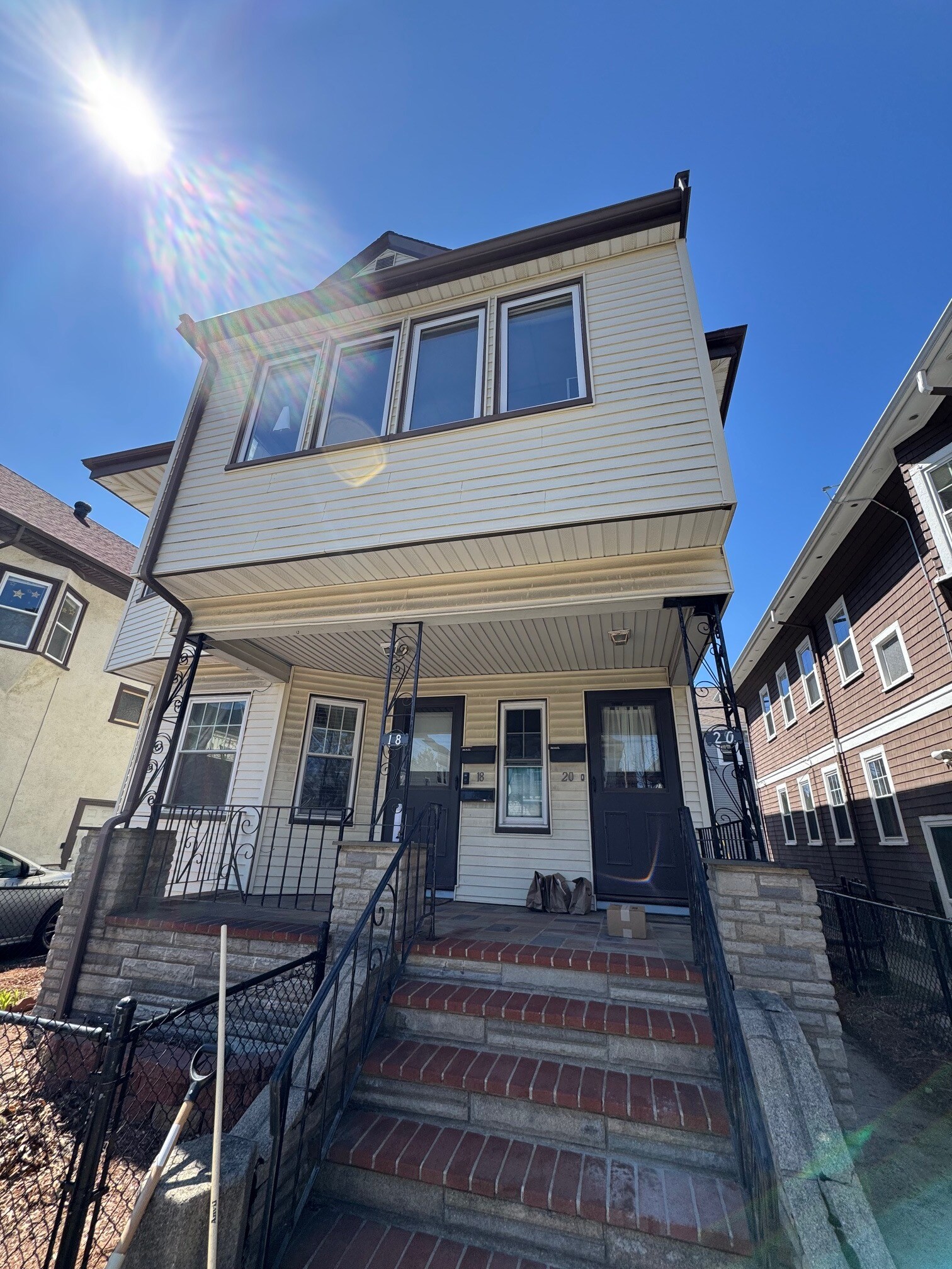 Building Photo - 20 Benton Rd