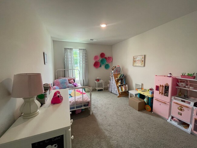 Building Photo - New Construction 4BR 2.5BA | The Falls at ...