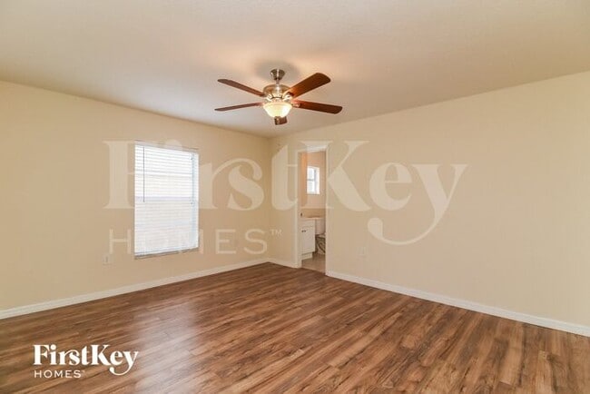 Building Photo - 8443 N River Dune St