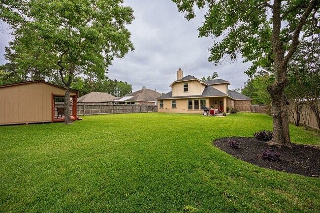 Building Photo - 33311 Greenfield Forest Dr