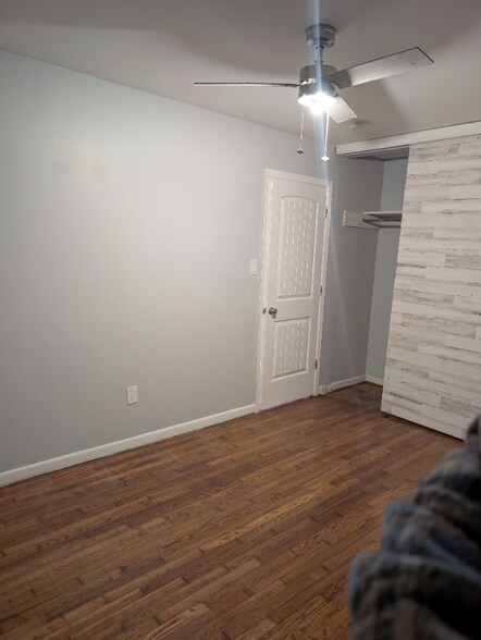 Building Photo - 2235 Union Rd SW