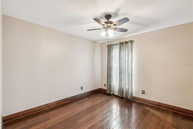 Building Photo - 918 Woodson Hammock Cir