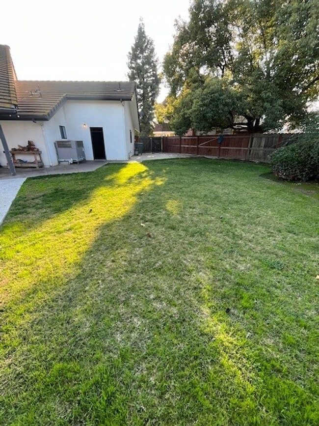 Building Photo - Coming Soon!