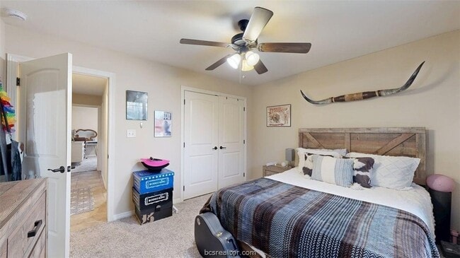 Building Photo - 458 Chimney Hill Dr