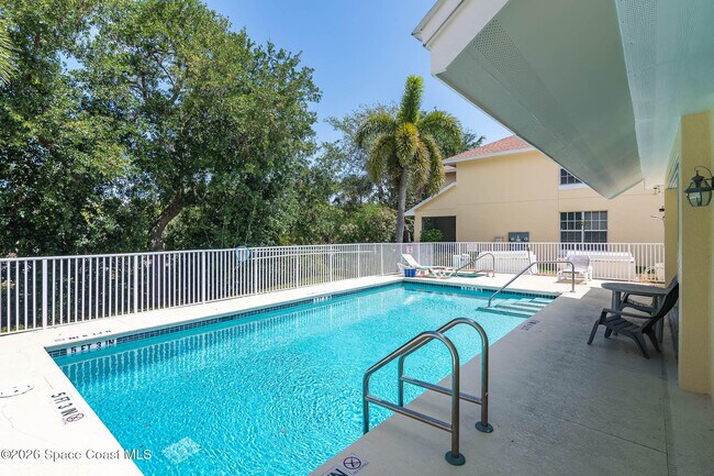 Building Photo - 206 Tin Roof Ave