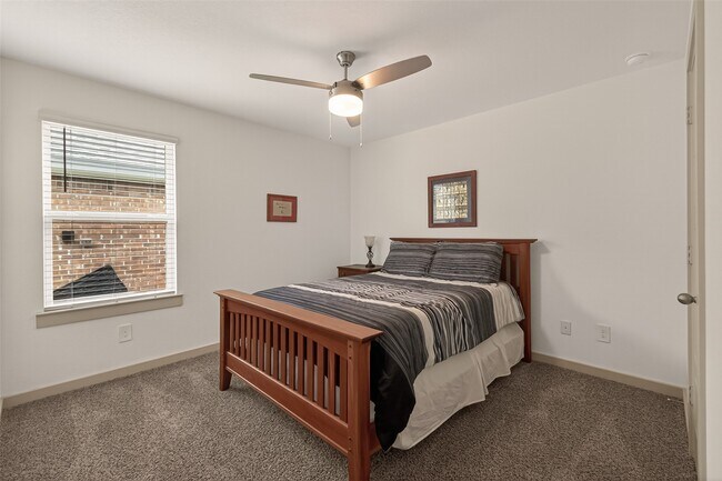 Building Photo - 1119 Kinder Sky Ln