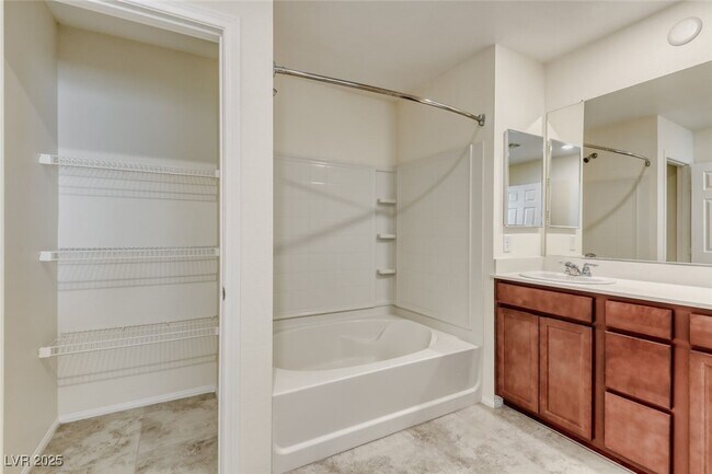 Building Photo - 3171 Brynley Ave