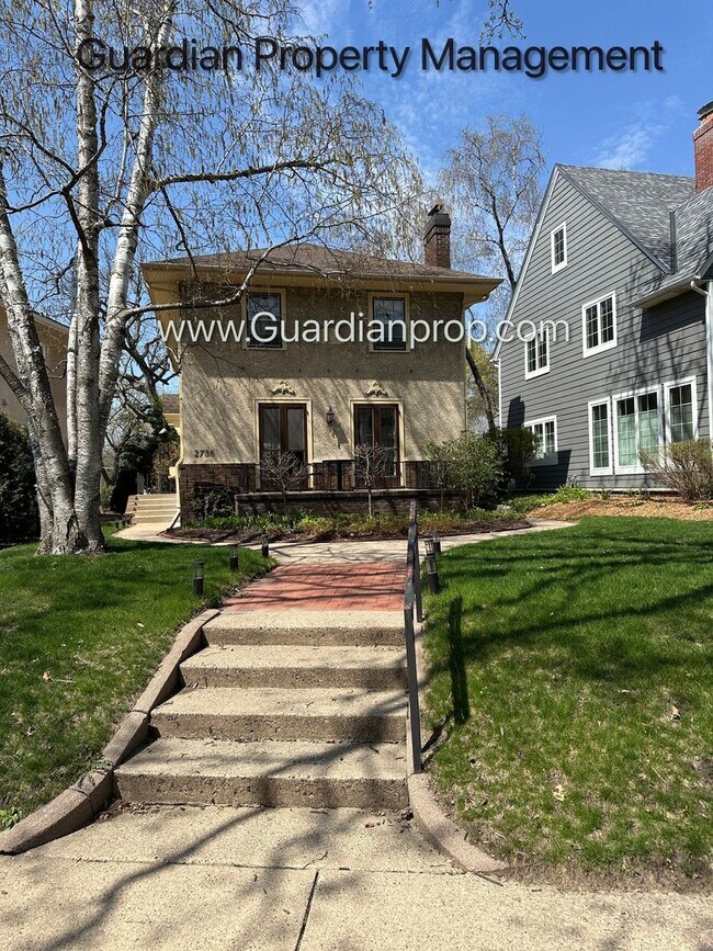 Building Photo - Lake is the Isles Single Family Home, 2 Car Garage, Dishwasher, Fenced Yard