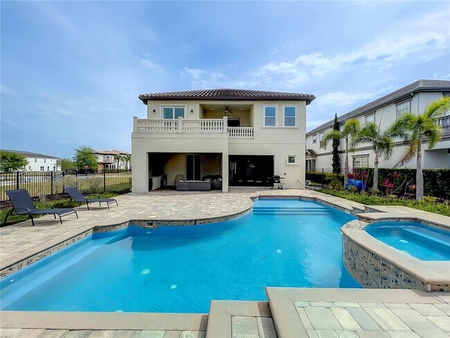 Building Photo - 760 Golden Bear Dr