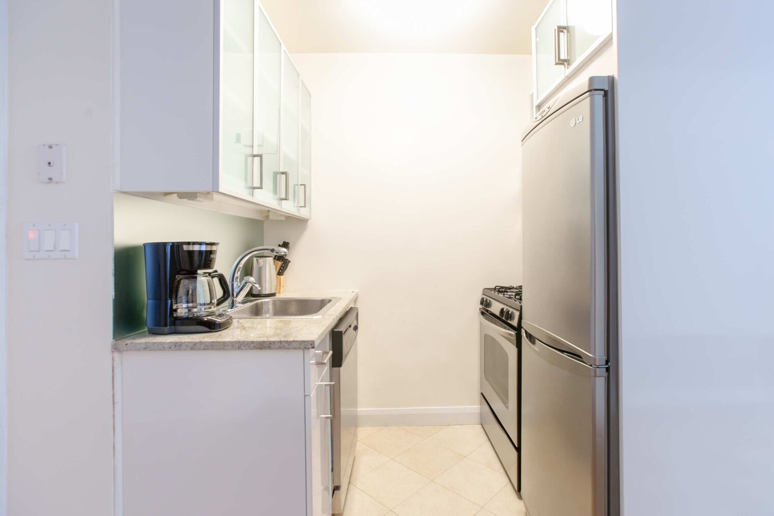 Building Photo - 30 Park Ave