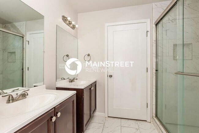 Building Photo - 3 Bedroom Pet-Friendly Home in NASHVILLE, TN with Main Street Renewal