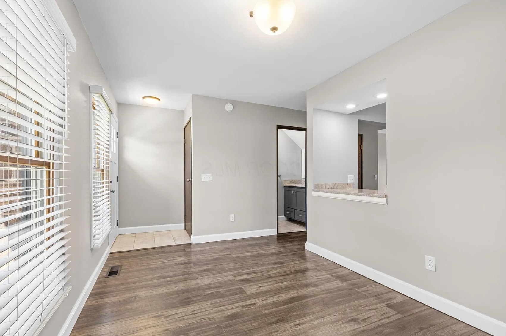 Entry/Dining room - 3480 Ostrander Rd