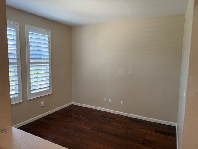 Building Photo - Modern 3 Bedroom 2 Story w/ RV Parking and...