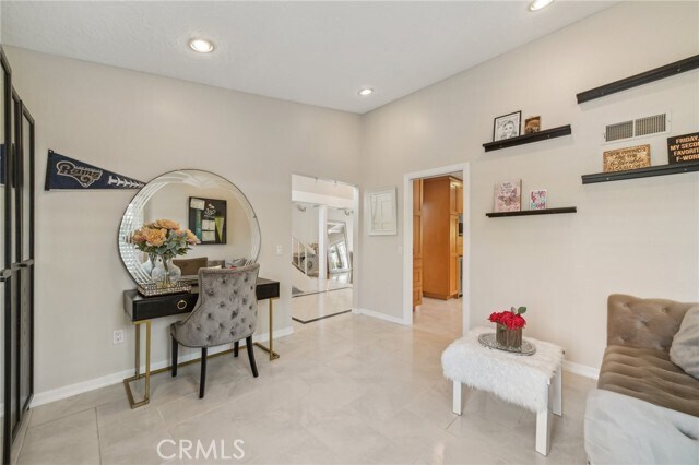 Building Photo - 17675 Rainglen Ln
