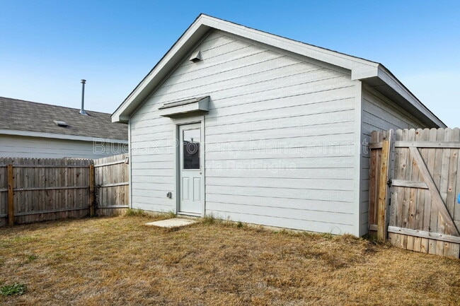 Building Photo - 7228 Pasture Run