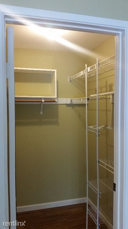 Building Photo - 6047 Joaquin Murieta Ave