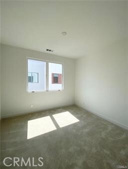 Building Photo - 402 Transport