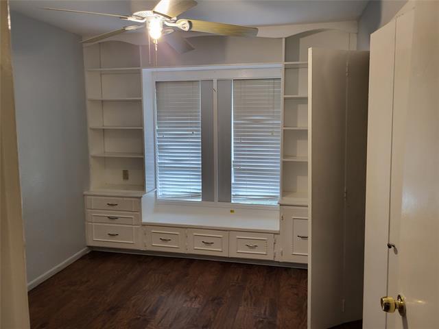 Building Photo - 504 Spring Willow Dr