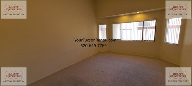 Building Photo - Starr Pass Shadows 4 bedrooms and 2 bathrooms
