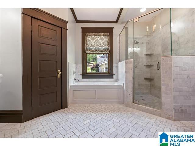 Building Photo - 1801 11th Pl S