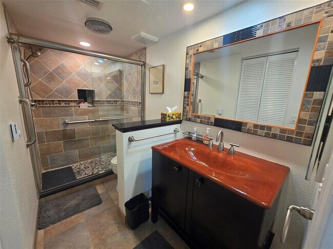 Building Photo - 6295 Bahia Del Mar Cir