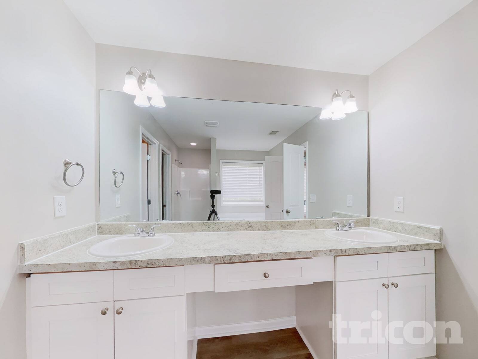 Building Photo - 485 McGiboney Ln