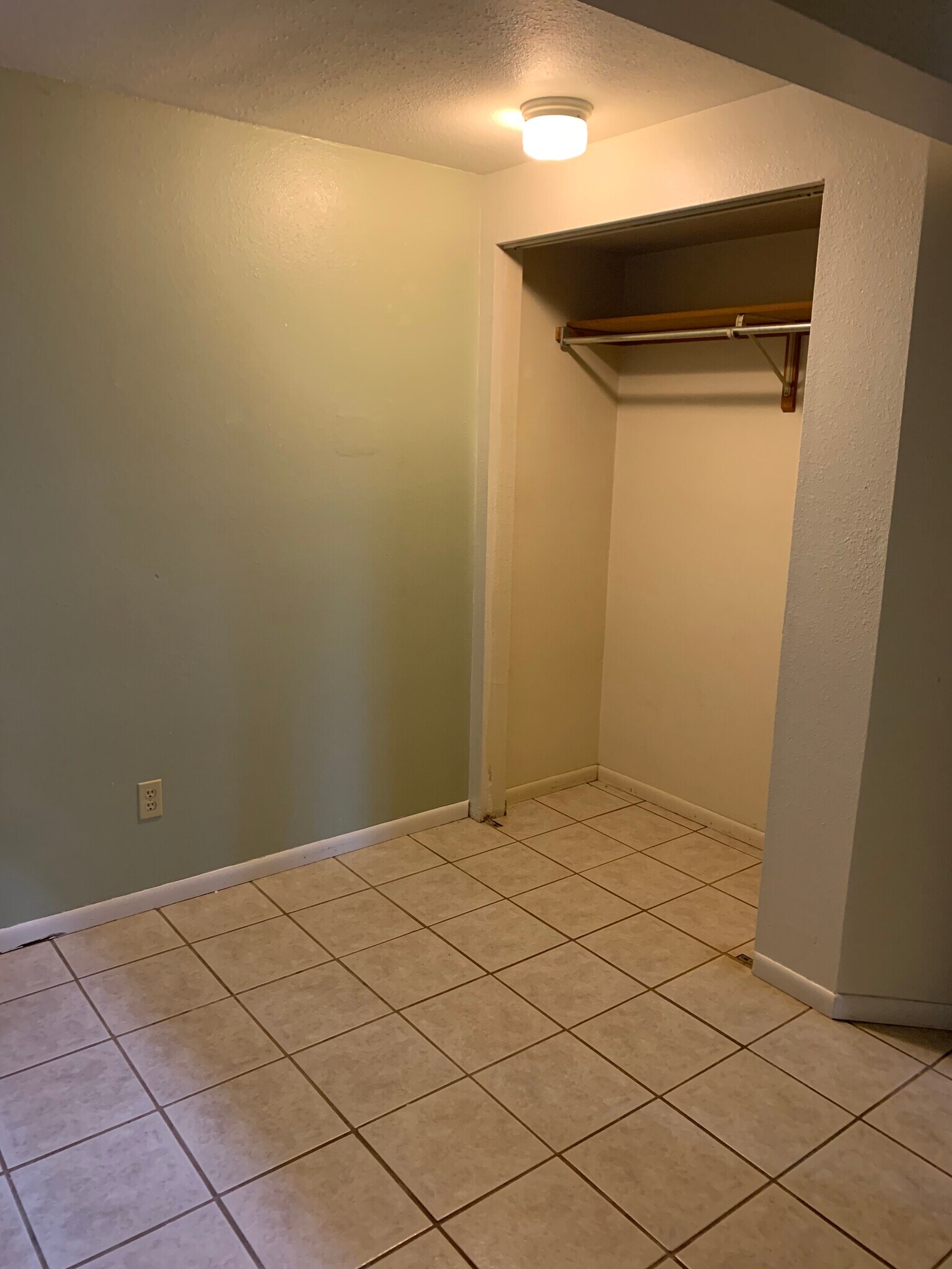 Bedroom 2 - 705 Maple St