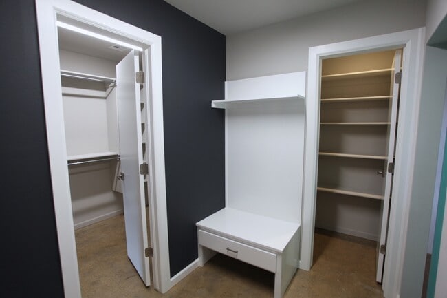 Building Photo - Playful, Modern Home - Deer Creek Schools,...