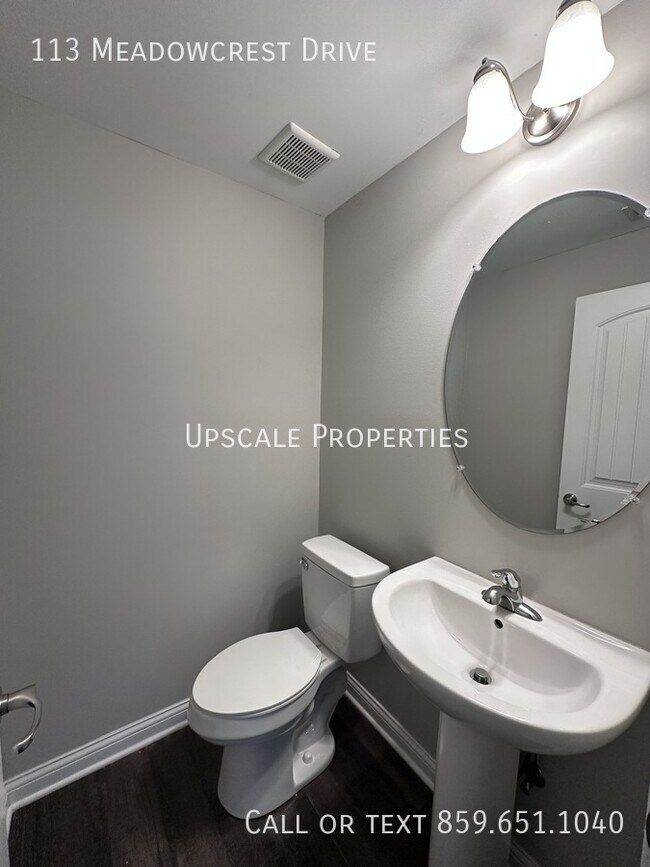 Building Photo - 113 Meadowcrest Dr