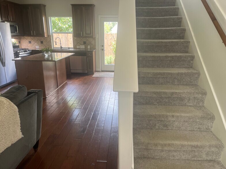 First Floor - 1903 Fletcher St