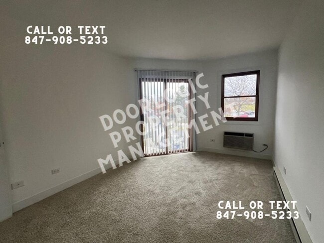 Building Photo - 1371 Cunat Ct